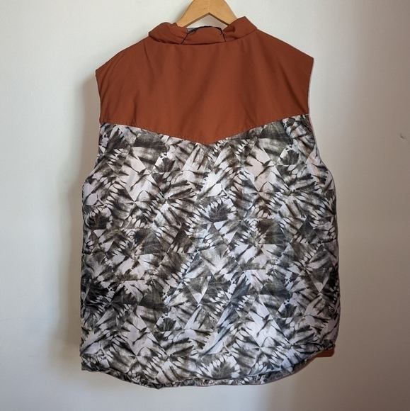 𝅺MEN ORAGE Reversible Red & Abstract Print Puffer Sleeveless Vest Extra-Large - Picture 11 of 11
